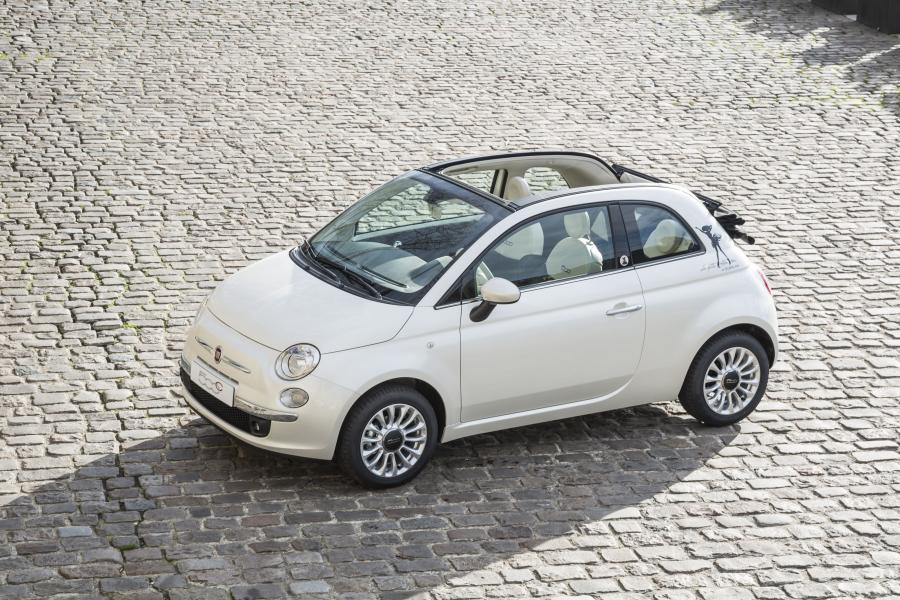  Fiat 500C La Petite Robe Noire by Guerlain 2014 года  (фото 1 из 34)